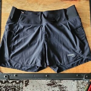 RUNNING ROOM Black Athletic Shorts
